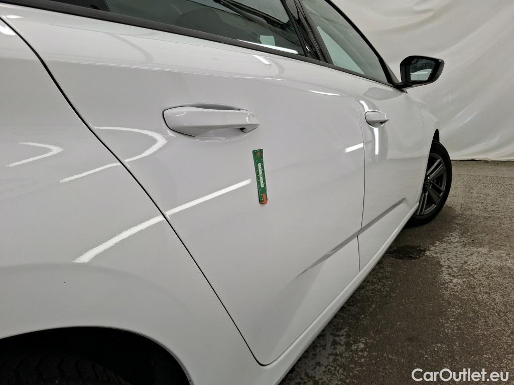  Peugeot  308 PEUGEOT  SW / 2021 / 5P / Break PureTech 130 S&S EAT8 ACTIVE PACK #5