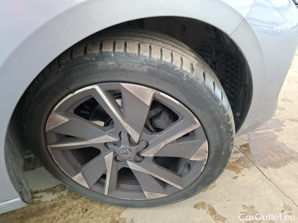  Peugeot  308  Allure Pack 1.2 PureTech 130CV BVA8 E6d #52