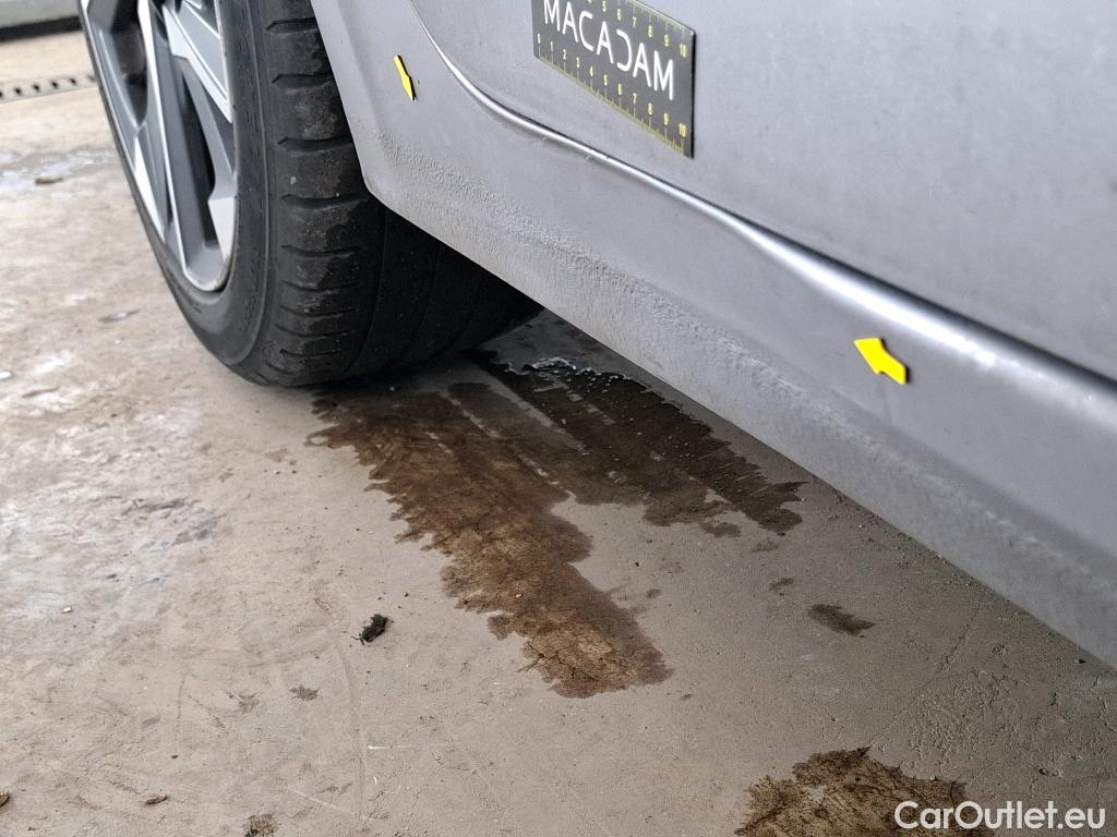  Peugeot  308  Allure Pack 1.2 PureTech 130CV BVA8 E6d #47