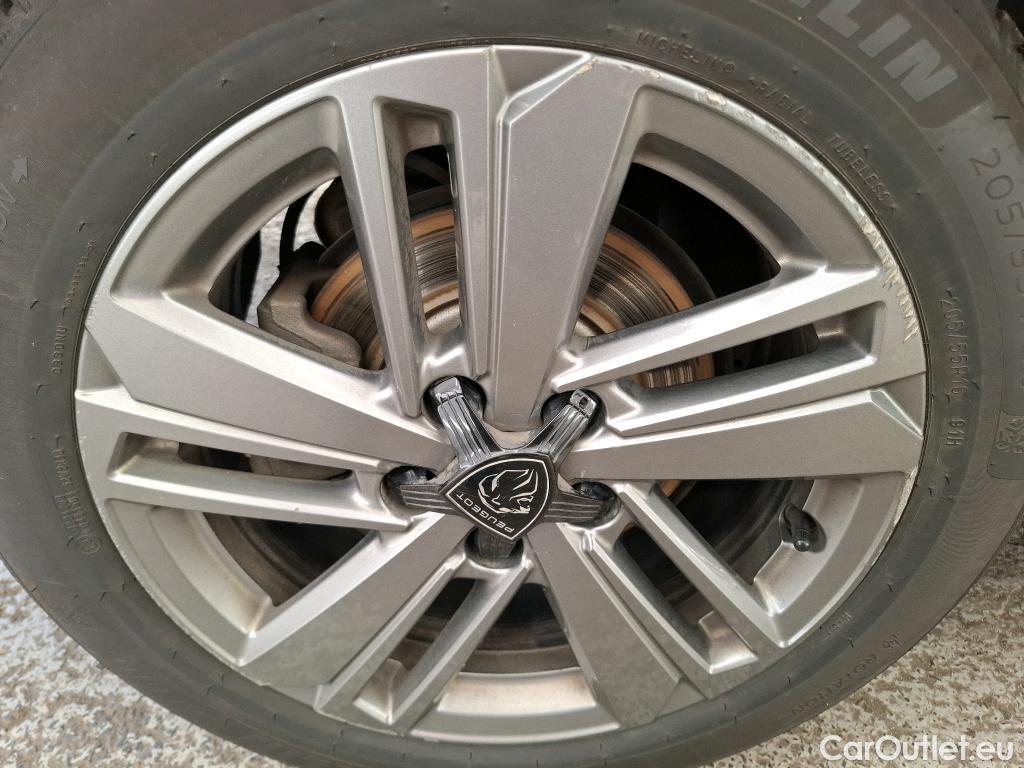  Peugeot  308 PEUGEOT  SW / 2021 / 5P / Break PureTech 130 S&S EAT8 ACTIVE PACK #20