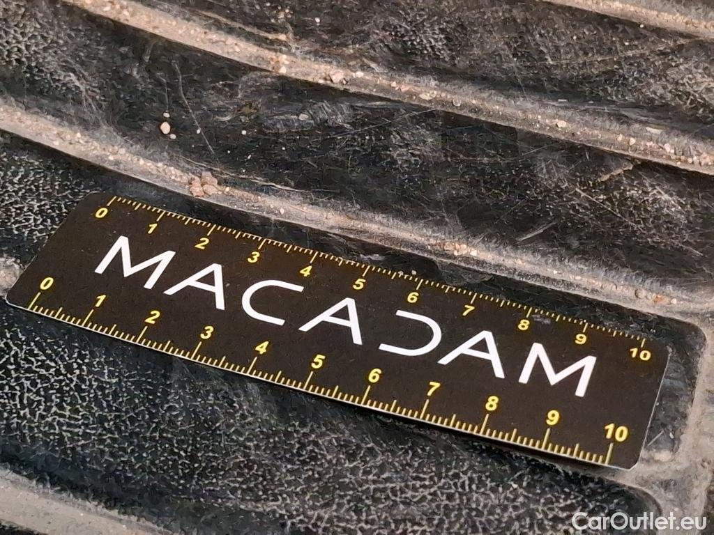  Renault  Clio  V Business 1.6 E-TECH Hybrid 140CV BVA6 E6d #19