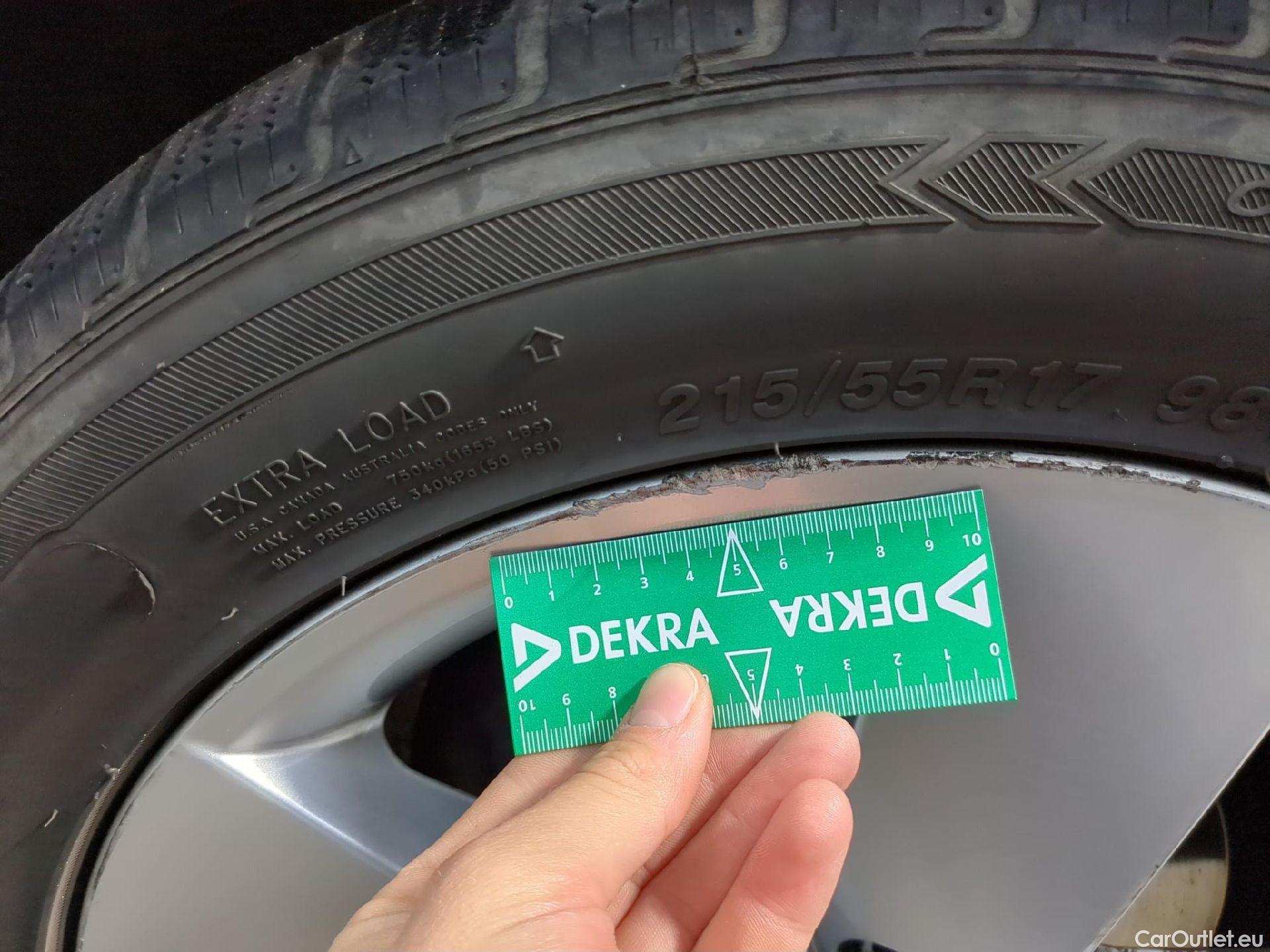  Skoda  Karoq  Business 2.0 TDI 115CV BVM6 E6d #3