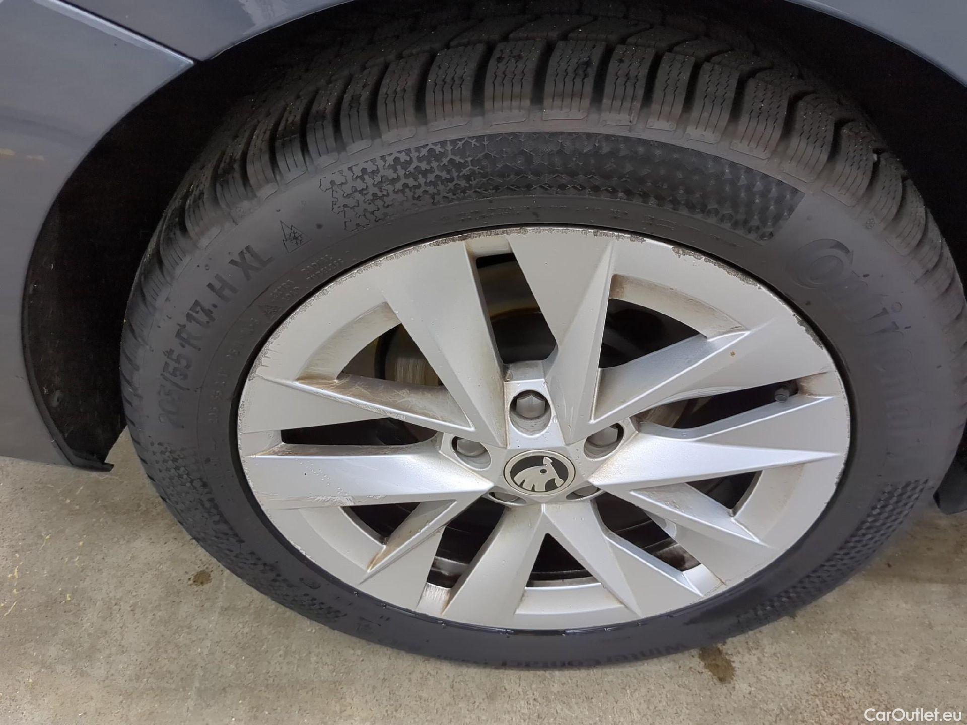  Skoda  Octavia  Break Style 2.0 TDI 150CV BVA7 E6d #13