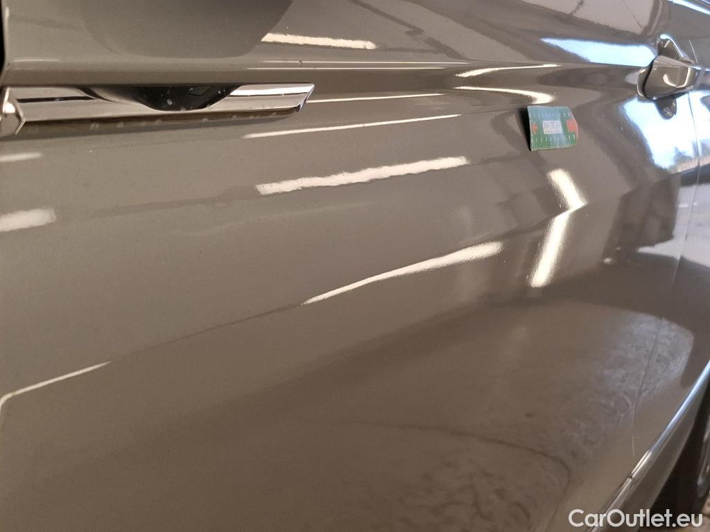  Volkswagen  Tiguan VOLKSWAGEN  Allspace / 2017 / 5P / SUV 2.0 TDI 150 DSG7 Confortline Business #20