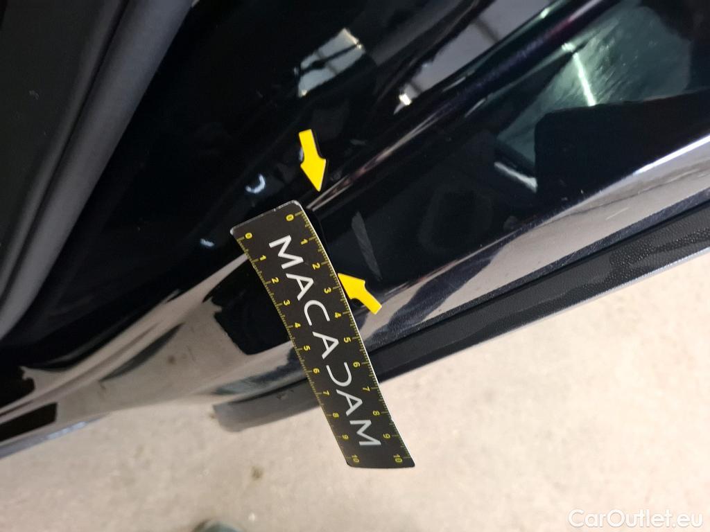  Volkswagen  Tiguan VOLKSWAGEN  / 2020 / 5P / SUV 2.0 TDI 150 DSG7 Life Business 4M #41