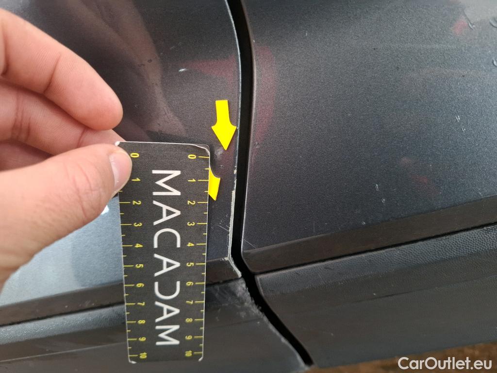  Volkswagen  T-ROC VOLKSWAGEN  / 2017 / 5P / SUV 2.0 TDI 115 LOUNGE BUS #22