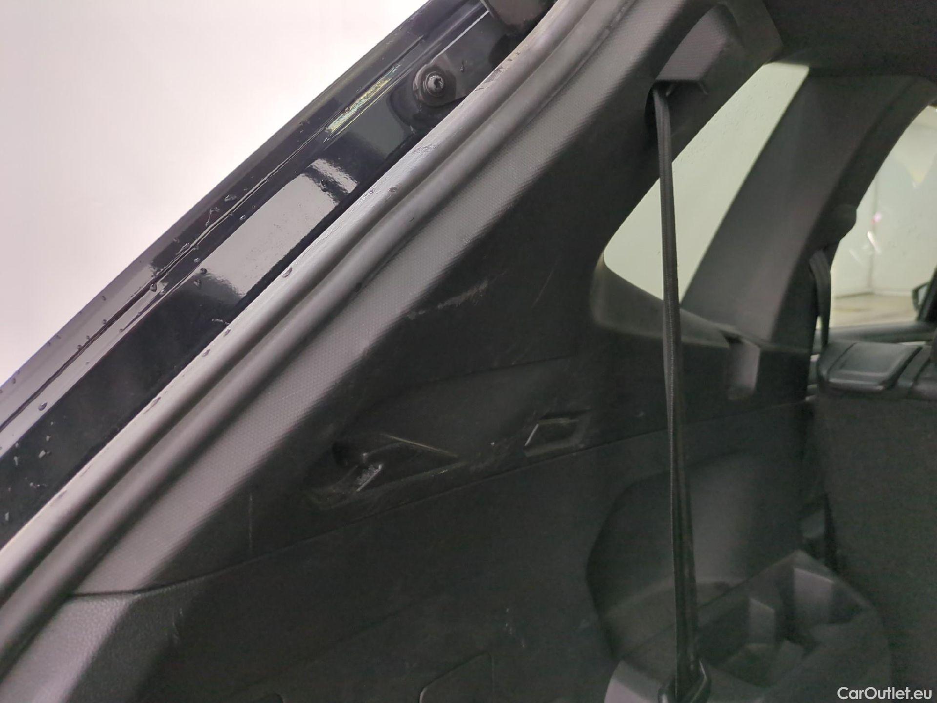  Volkswagen  Tiguan VOLKSWAGEN  Allspace / 2017 / 5P / SUV 2.0 TDI 200 DSG7 Carat Exclusive 4Motion #5