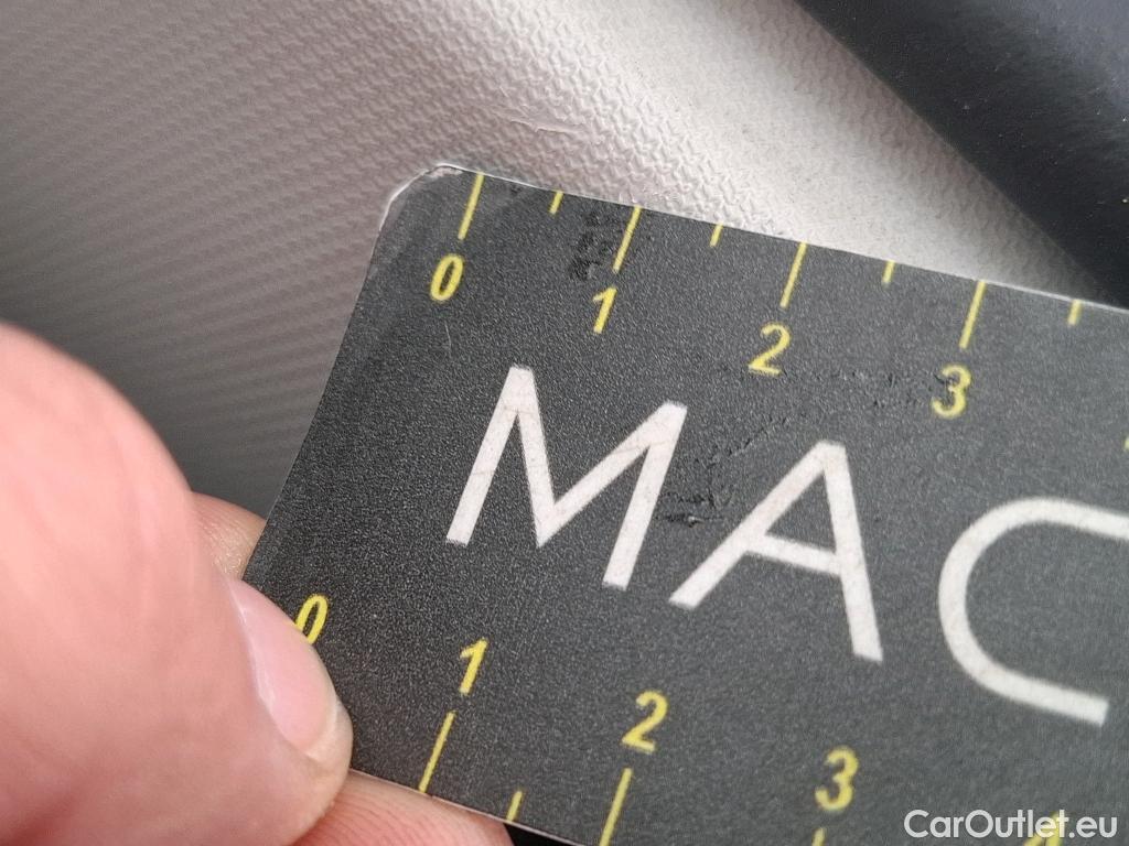  Volkswagen  T-ROC VOLKSWAGEN  / 2017 / 5P / SUV 2.0 TDI 115 LOUNGE BUS #35