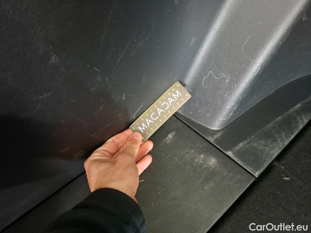  Toyota  RAV4 TOYOTA  Hybride / 2018 / 5P / SUV Hybride AWD Dynamic Business Beyond Zero #15