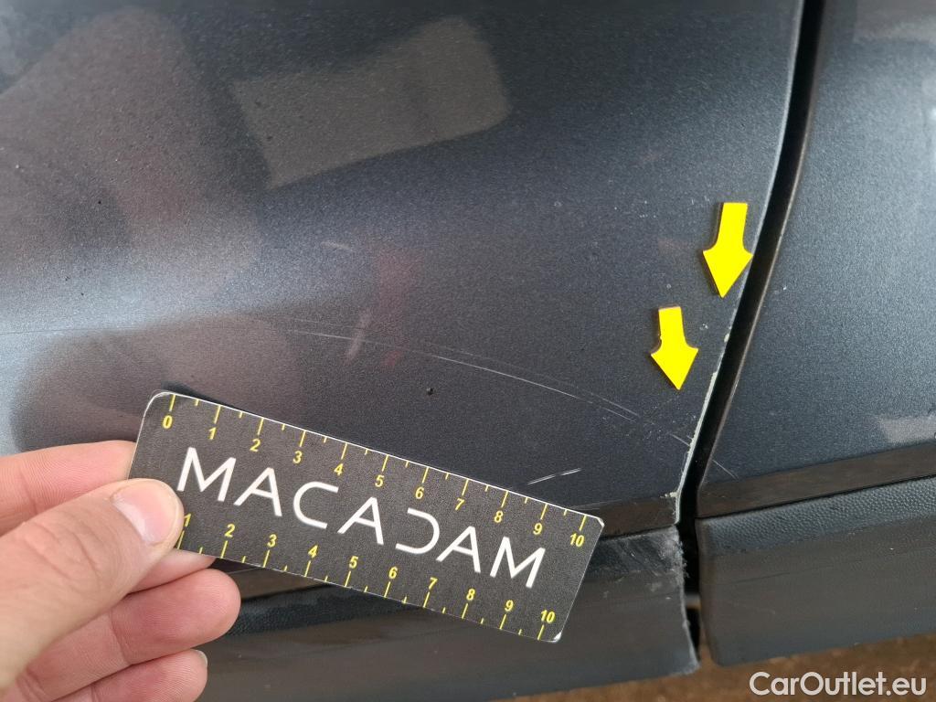  Volkswagen  T-ROC VOLKSWAGEN  / 2017 / 5P / SUV 2.0 TDI 115 LOUNGE BUS #21