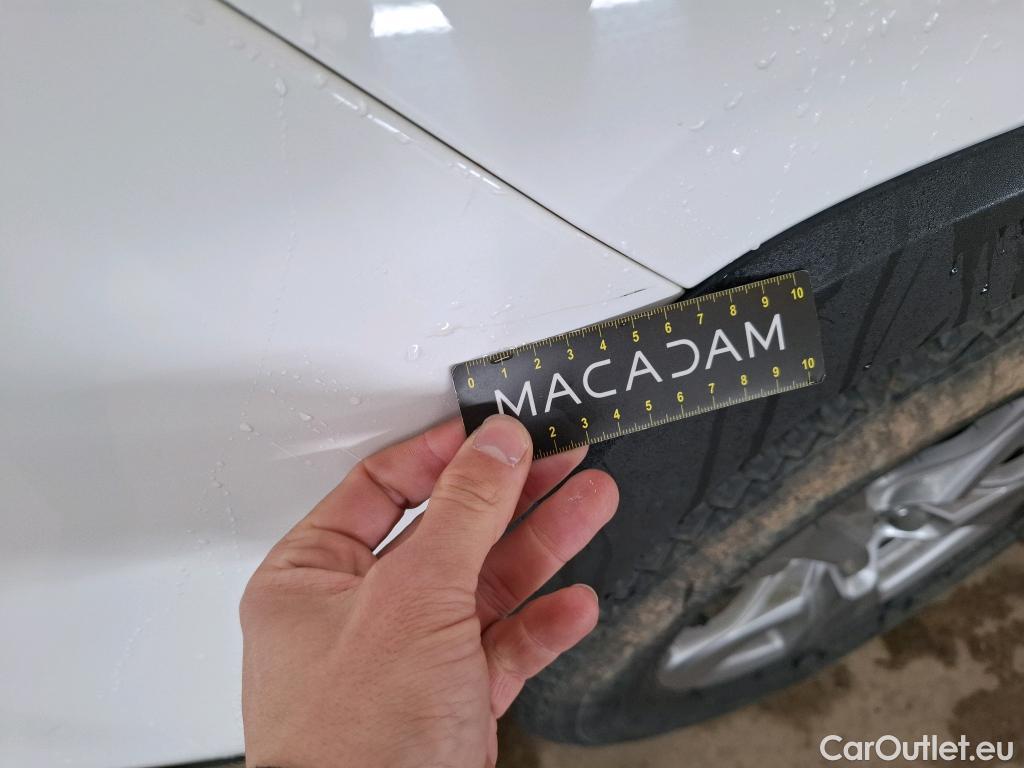  Toyota  RAV4 TOYOTA  Hybride / 2018 / 5P / SUV Hybride AWD Dynamic Business Beyond Zero #30