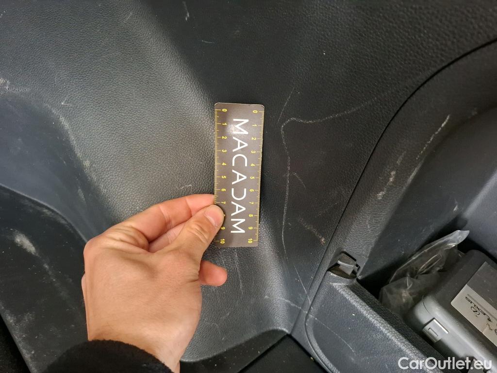  Toyota  RAV4 TOYOTA  Hybride / 2018 / 5P / SUV Hybride AWD Dynamic Business Beyond Zero #12