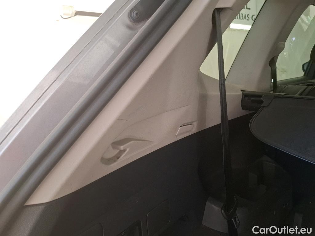  Volkswagen  Tiguan VOLKSWAGEN  Allspace / 2017 / 5P / SUV 2.0 TDI 150 DSG7 Confortline Business #45