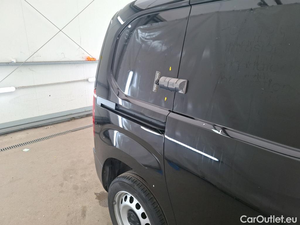  Citroen  Berlingo  Fourgon Club M 1000 1.5 BlueHDi 130CV BVA8 E6dT #1