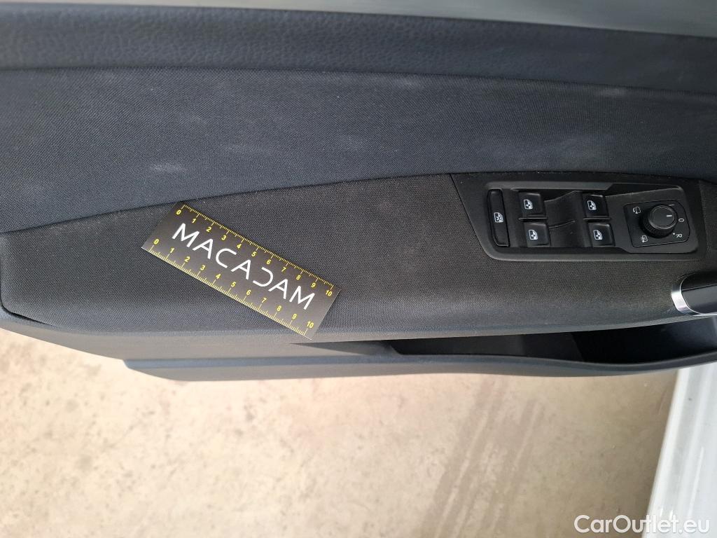  Volkswagen  Touran VOLKSWAGEN  5p Monovolume 1.6 TDI 115 DSG7 Confortline Busines BMT #69