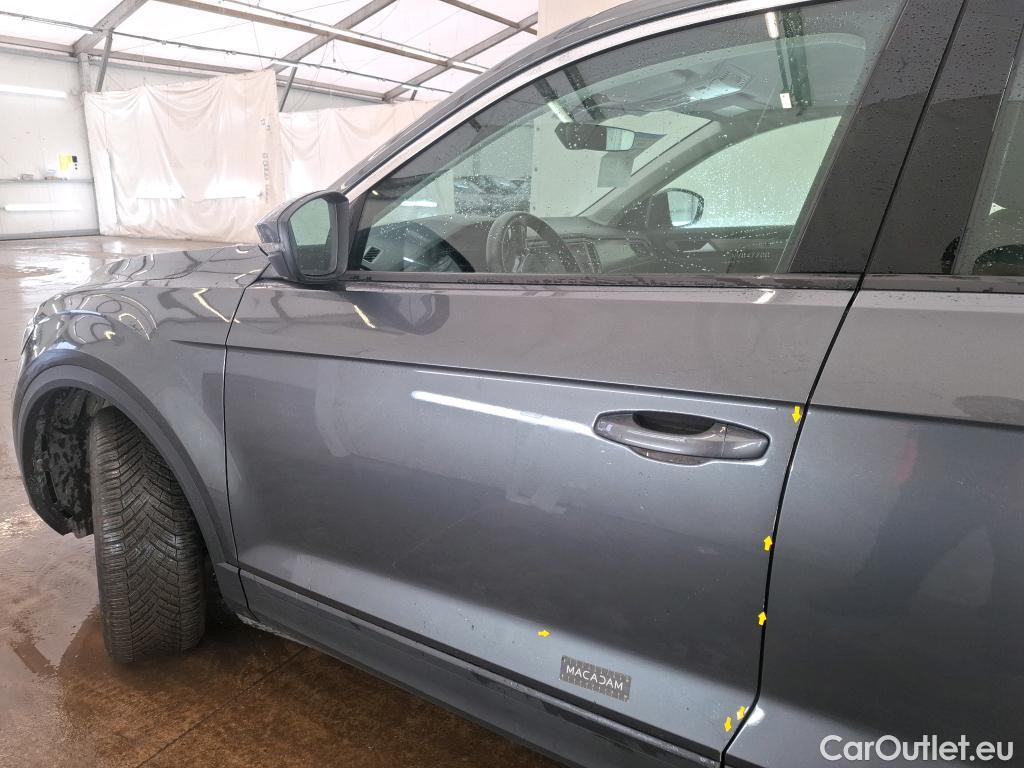  Volkswagen  T-ROC VOLKSWAGEN  / 2017 / 5P / SUV 2.0 TDI 115 LOUNGE BUS #17