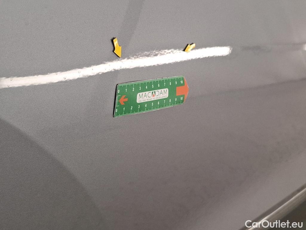  Volkswagen  Tiguan VOLKSWAGEN  Allspace / 2017 / 5P / SUV 2.0 TDI 150 DSG7 Confortline Business #8