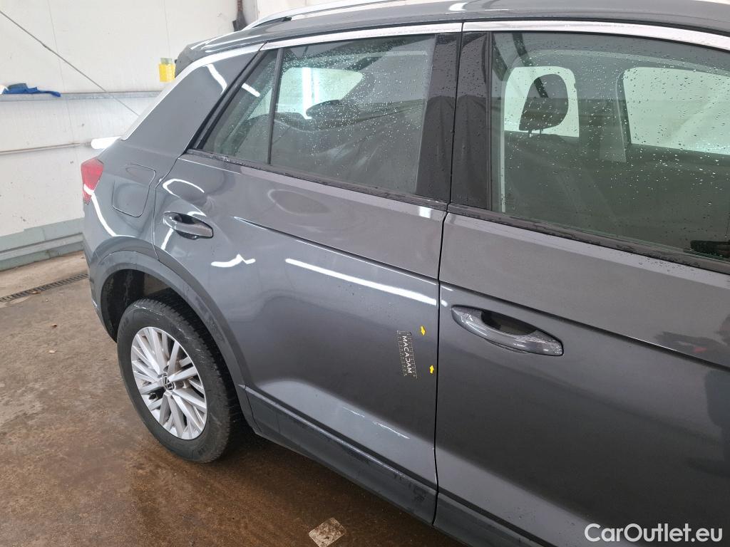  Volkswagen  T-ROC VOLKSWAGEN  / 2017 / 5P / SUV 2.0 TDI 115 LOUNGE BUS #14