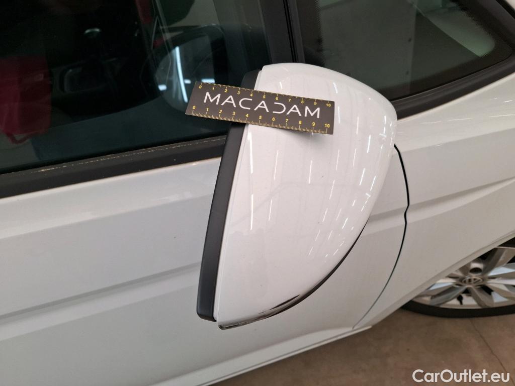  Volkswagen  Touran VOLKSWAGEN  5p Monovolume 1.6 TDI 115 DSG7 Confortline Busines BMT #72