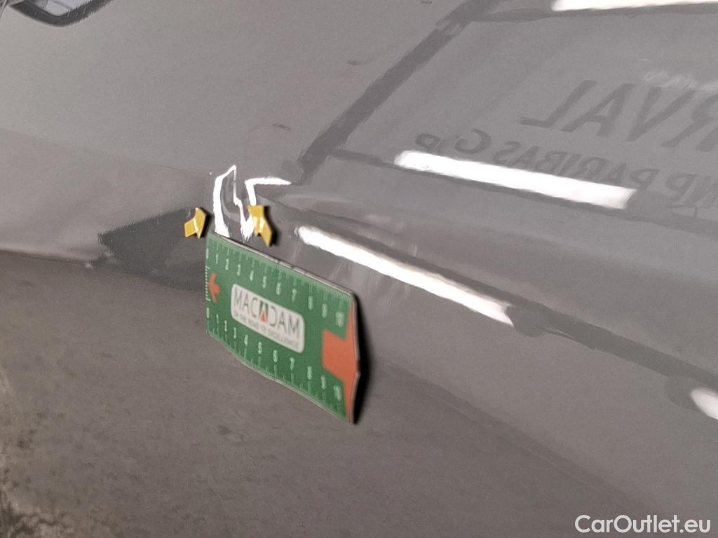  Volkswagen  Tiguan VOLKSWAGEN  Allspace / 2017 / 5P / SUV 2.0 TDI 150 DSG7 Confortline Business #52