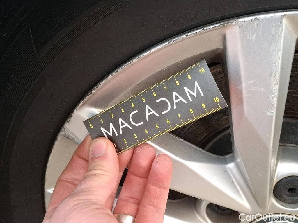  Volkswagen  Touran VOLKSWAGEN  5p Monovolume 1.6 TDI 115 DSG7 Confortline Busines BMT #33