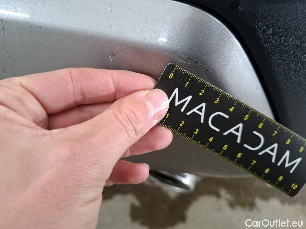  Toyota  RAV4 TOYOTA  Hybride / 2018 / 5P / SUV Hybride AWD Dynamic Business Beyond Zero #27