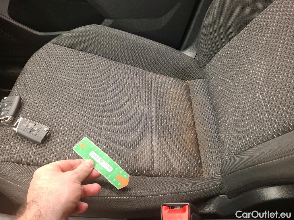  Volkswagen  Tiguan VOLKSWAGEN  Allspace / 2017 / 5P / SUV 2.0 TDI 150 DSG7 Confortline Business #55