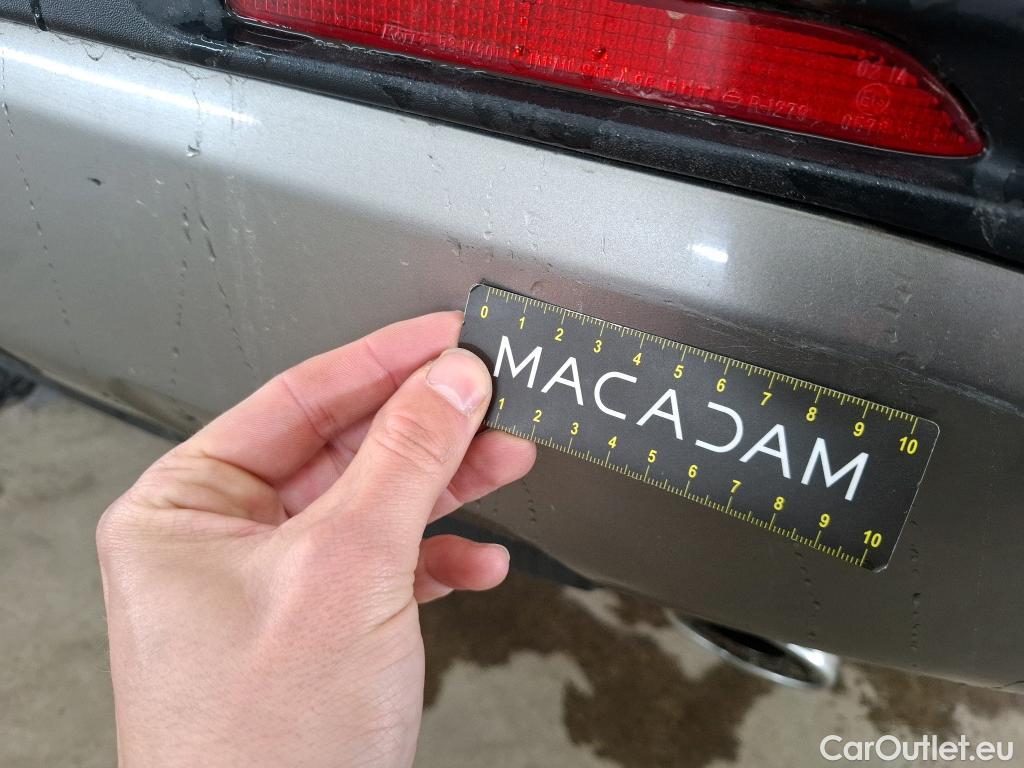  Toyota  RAV4 TOYOTA  Hybride / 2018 / 5P / SUV Hybride AWD Dynamic Business Beyond Zero #28