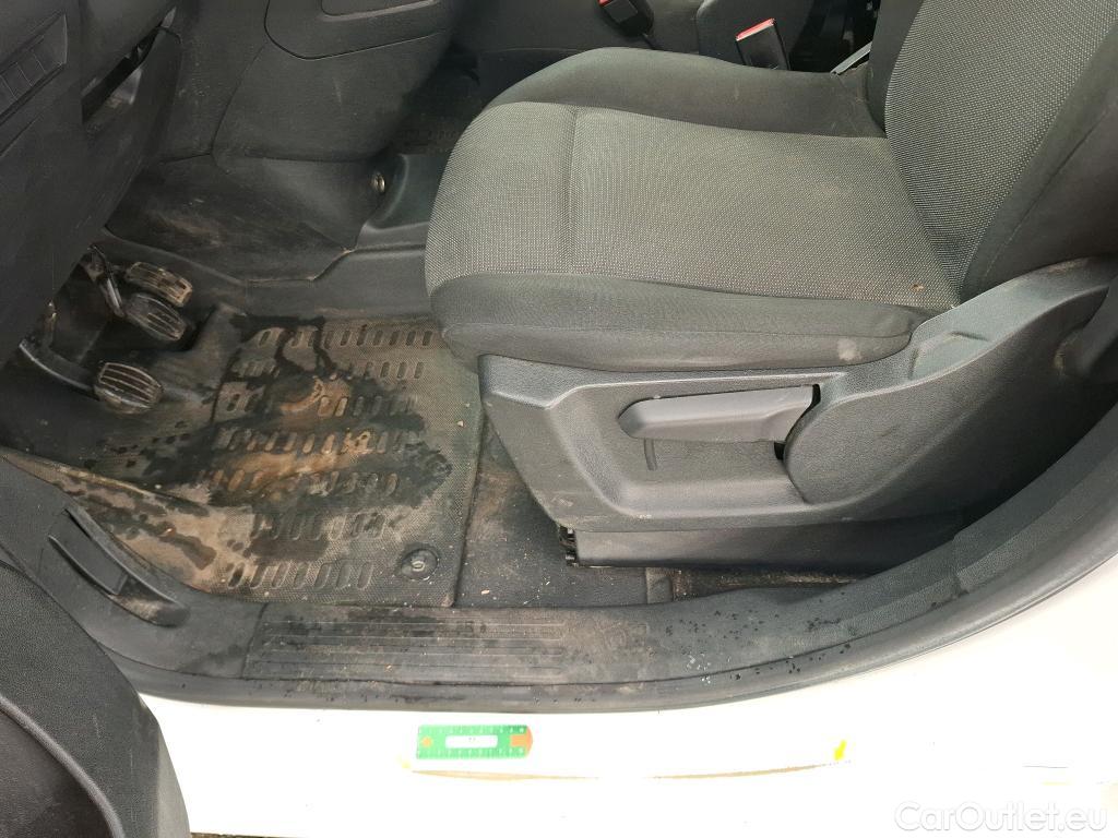  Citroen  Berlingo  Fourgon Club M 650 1.5 BlueHDi 75CV BVM5 E6dT #29