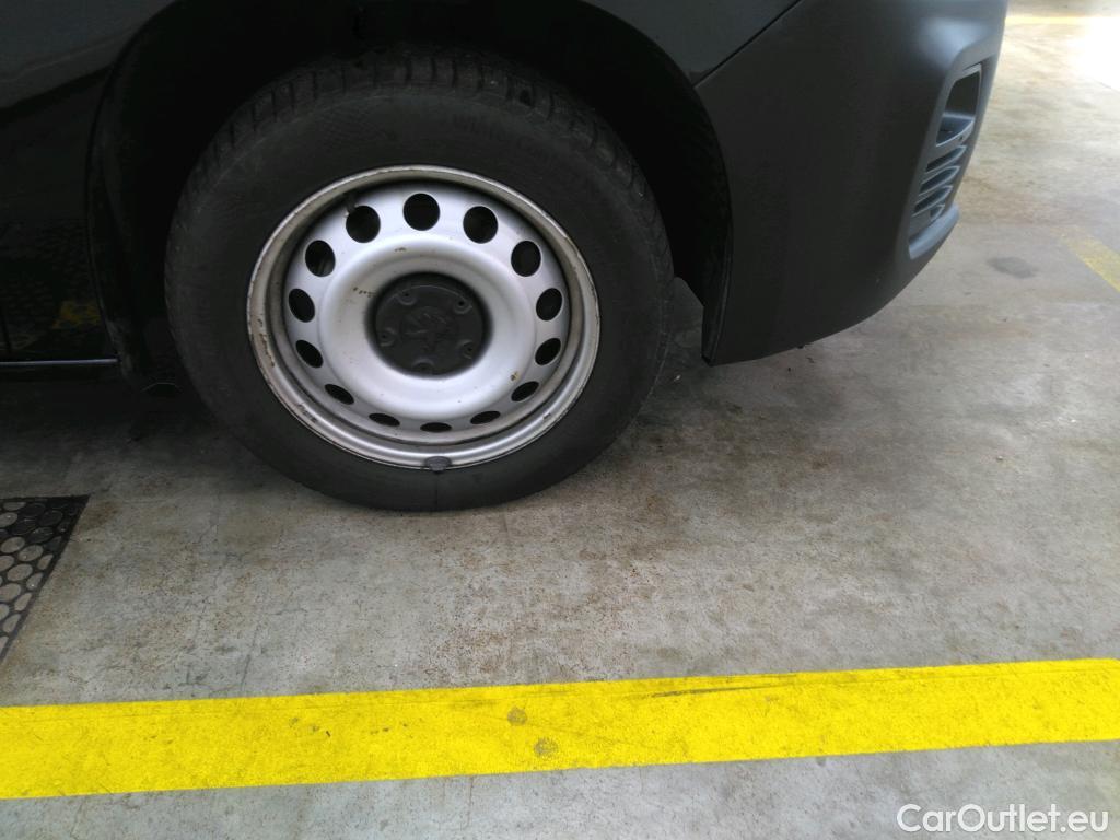  Peugeot  Partner  Premium L1 1.5 HDi 130CV BVM6 E6d #17