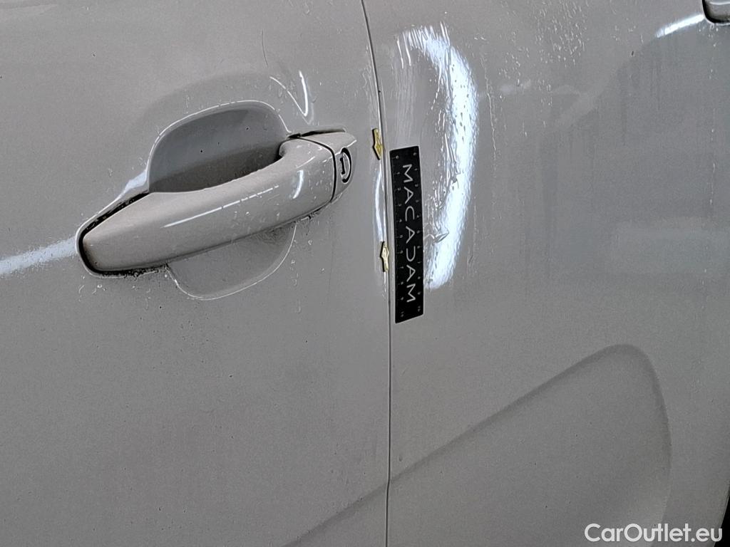  Citroen  C3  Société Feel 1.2 PureTech 80CV BVM5 E6d #4