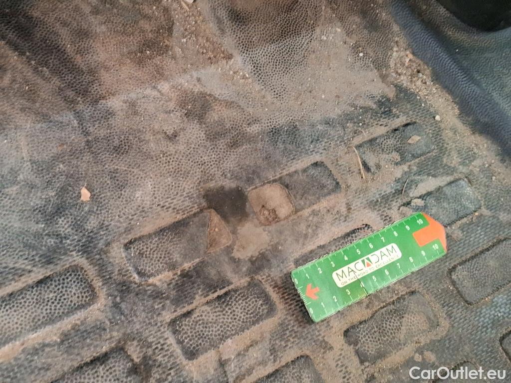  Peugeot  Expert  Fourgon Asphalt L2 2.0 HDi 120CV BVA8 E6dT #43