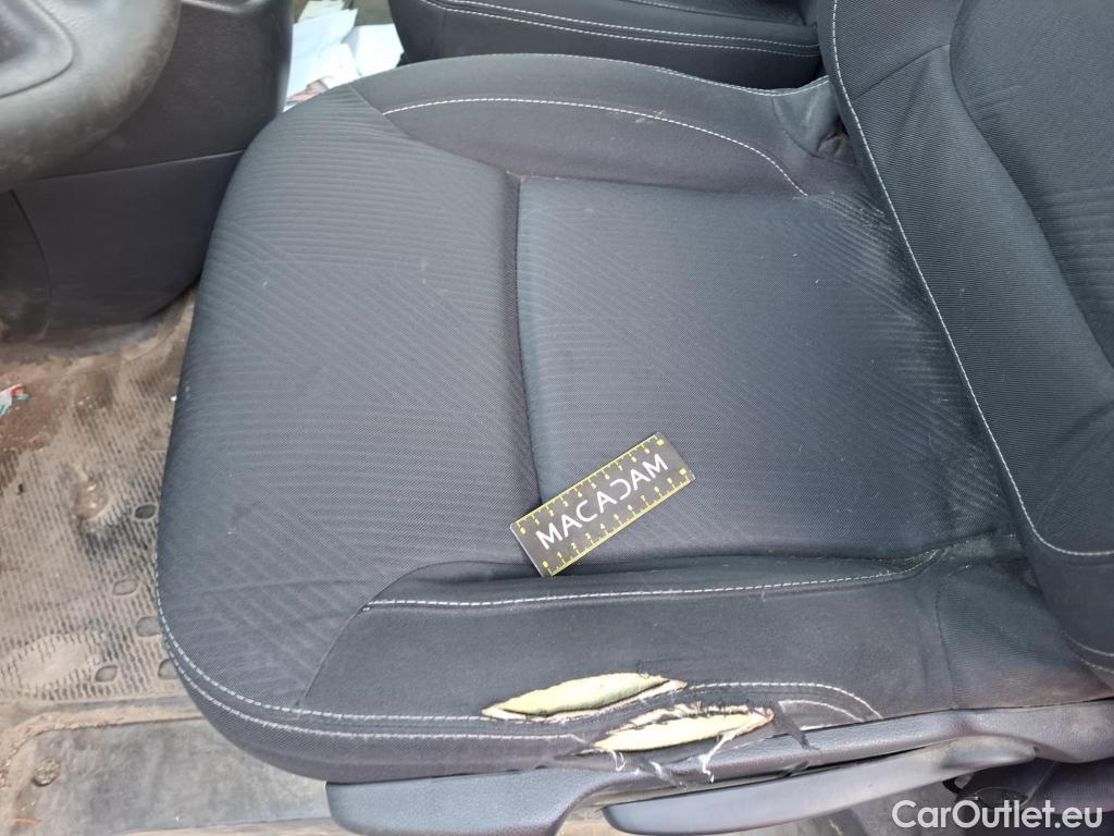  Nissan  NV300 NISSAN  VU 4p Fourgon 1.6 DCI 145 S/S N-CONNECTA L2H2 3.0T #7