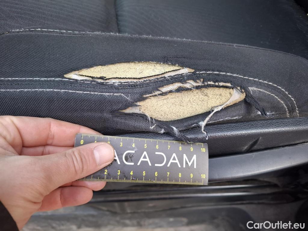  Nissan  NV300 NISSAN  VU 4p Fourgon 1.6 DCI 145 S/S N-CONNECTA L2H2 3.0T #8