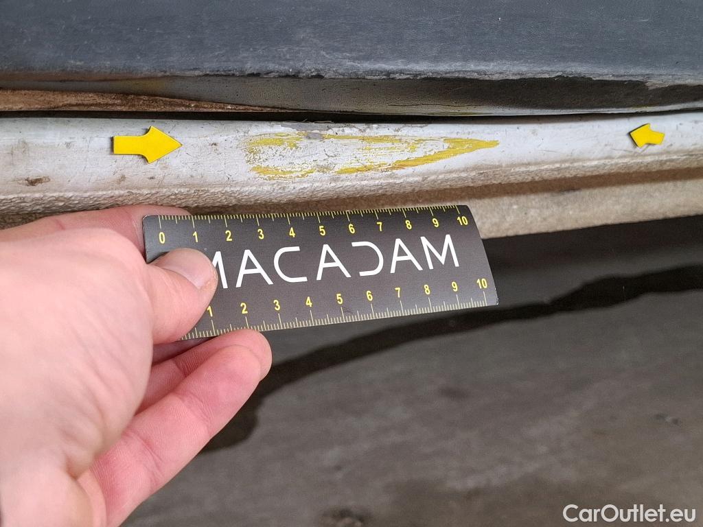  Nissan  NV300 NISSAN  VU 4p Fourgon 1.6 DCI 145 S/S N-CONNECTA L2H2 3.0T #21