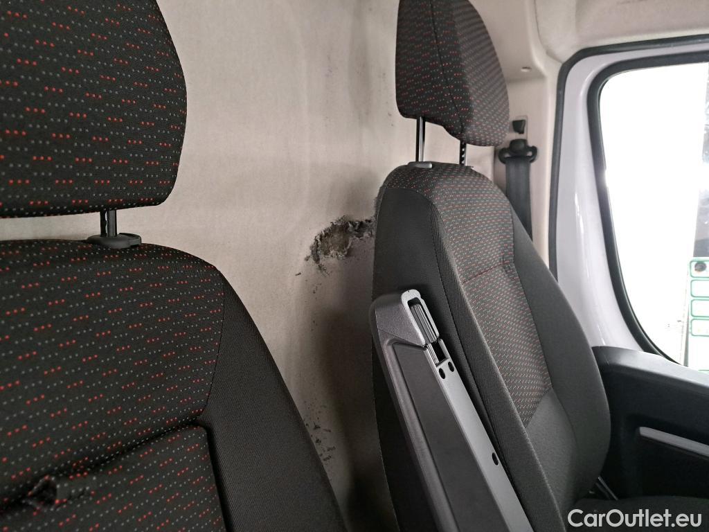  Citroen  Jumper CITROEN  / 2014 / 4P / Fourgon tôlé 33 L2H2 BlueHDi 120 S&S BVM6 Driver #31