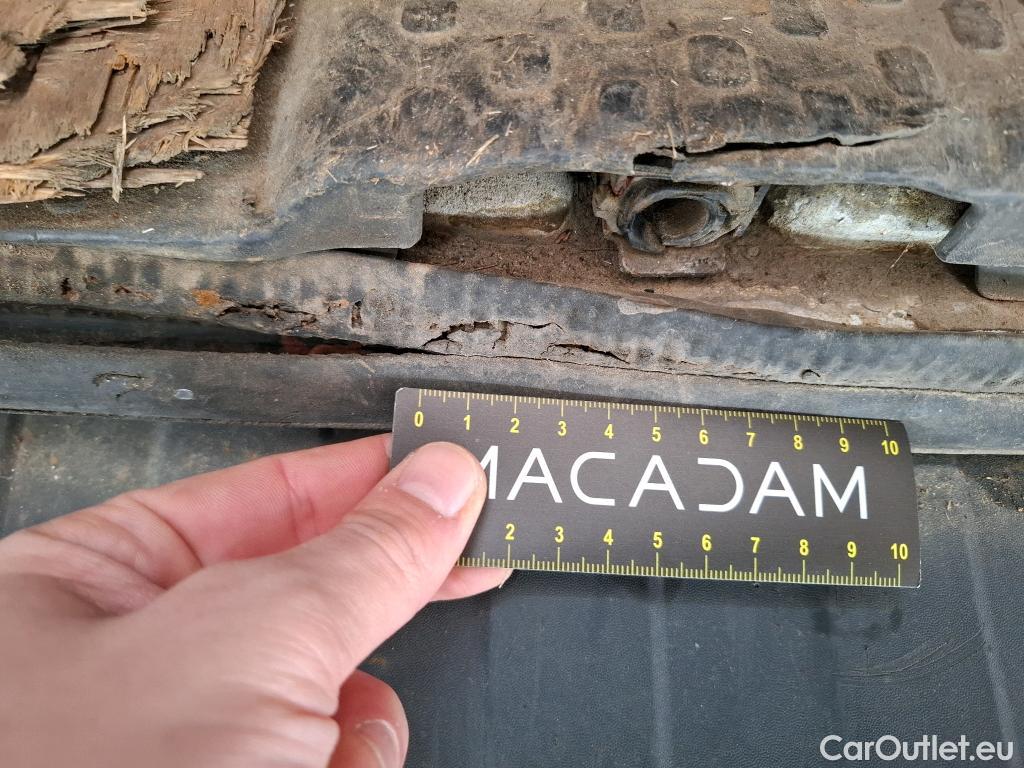  Nissan  NV300 NISSAN  VU 4p Fourgon 1.6 DCI 145 S/S N-CONNECTA L2H2 3.0T #35