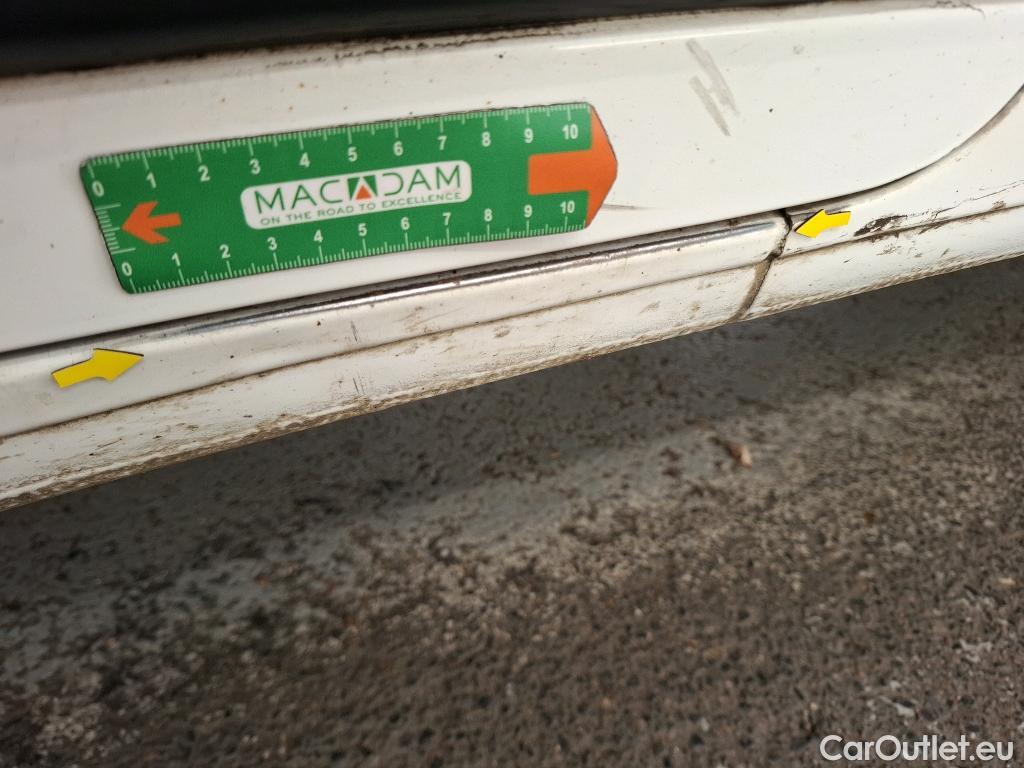  Citroen  Jumper CITROEN  VU 4p Fourgon 33 L2H2 BlueHDi 130 S&S BVM6 Business #61