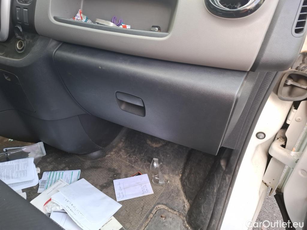  Nissan  NV300 NISSAN  VU 4p Fourgon 1.6 DCI 145 S/S N-CONNECTA L2H2 3.0T #58