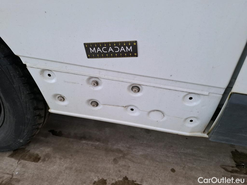  Nissan  NV300 NISSAN  VU 4p Fourgon 1.6 DCI 145 S/S N-CONNECTA L2H2 3.0T #49