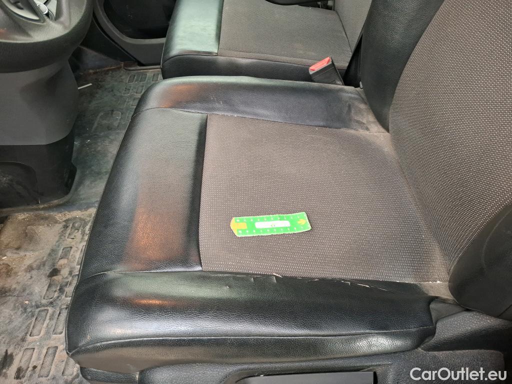  Peugeot  Expert  Fourgon Asphalt L2 2.0 HDi 120CV BVA8 E6dT #40