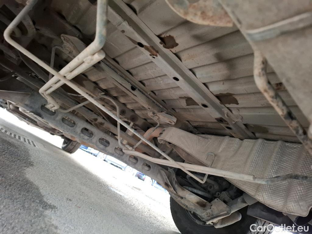  Nissan  NV300 NISSAN  VU 4p Fourgon 1.6 DCI 145 S/S N-CONNECTA L2H2 3.0T #25