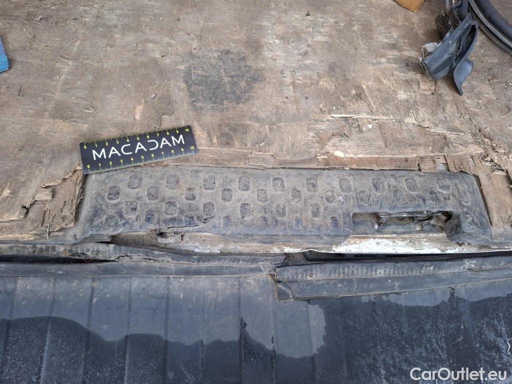  Nissan  NV300 NISSAN  VU 4p Fourgon 1.6 DCI 145 S/S N-CONNECTA L2H2 3.0T #48