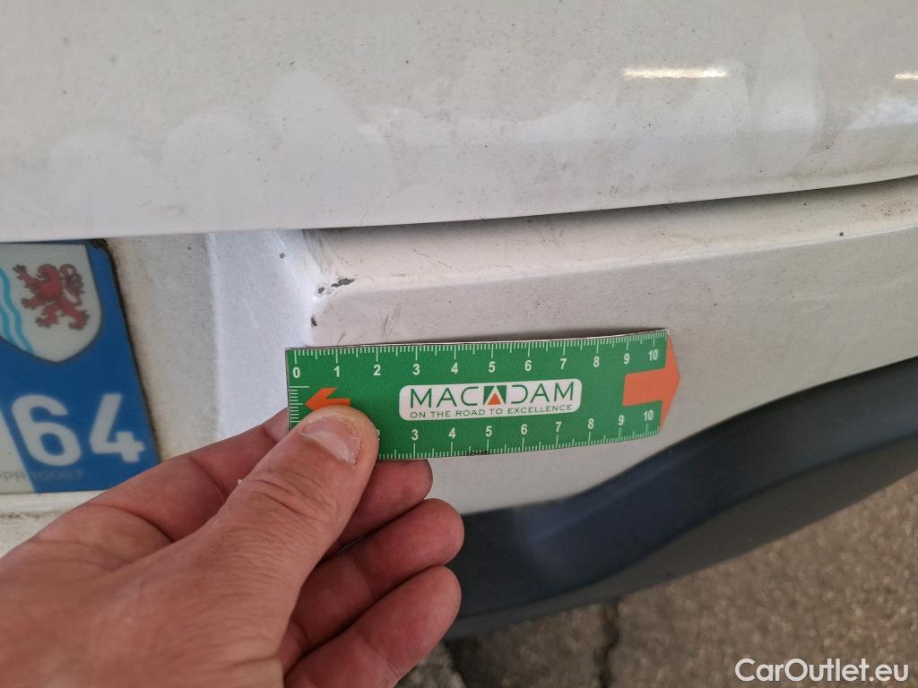  Citroen  C3  Société Feel 1.5 BlueHDI 100CV BVM5 E6dT #44