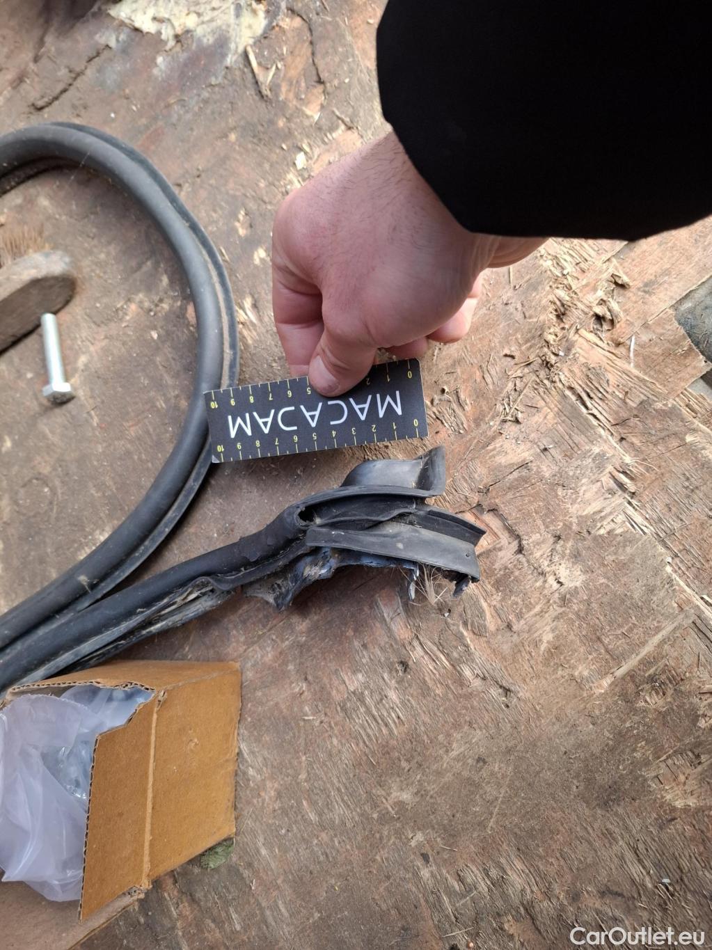  Nissan  NV300 NISSAN  VU 4p Fourgon 1.6 DCI 145 S/S N-CONNECTA L2H2 3.0T #46