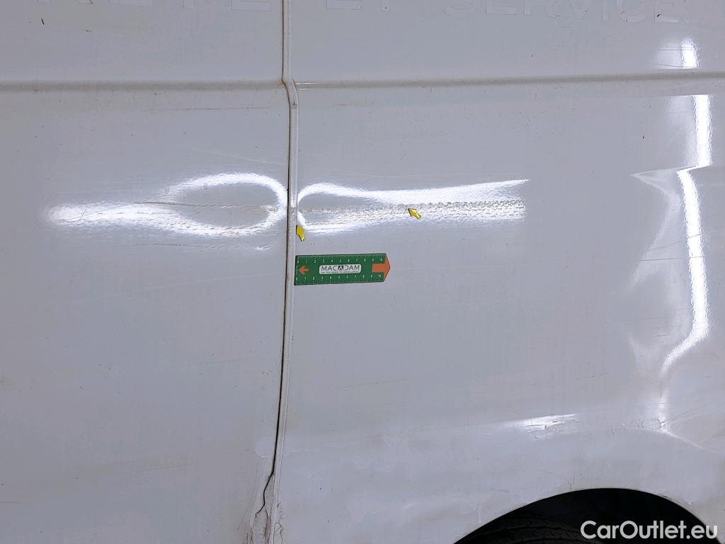  Renault  Trafic RENAULT  VU 4p VNA FG-GCF L1H1 1000 dCi 115 fourgon tôlé (V904) #16