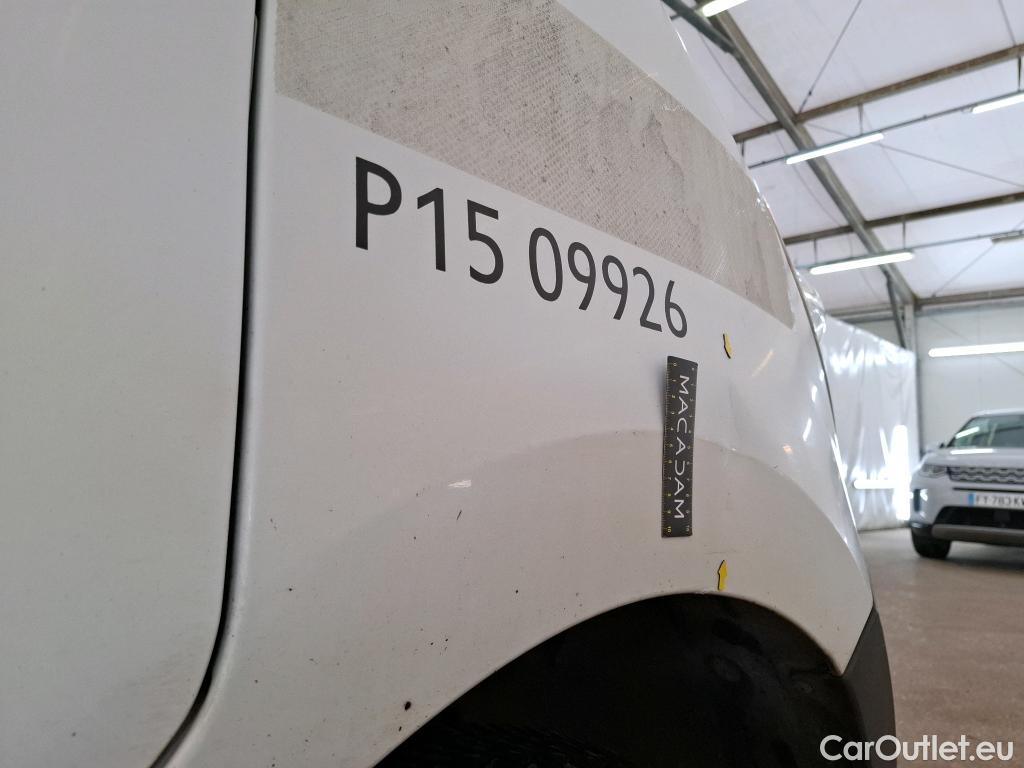  Renault  Master RENAULT  VU 4p Fourgon Gd Conf F3500 L1H1 dCi 100 #10