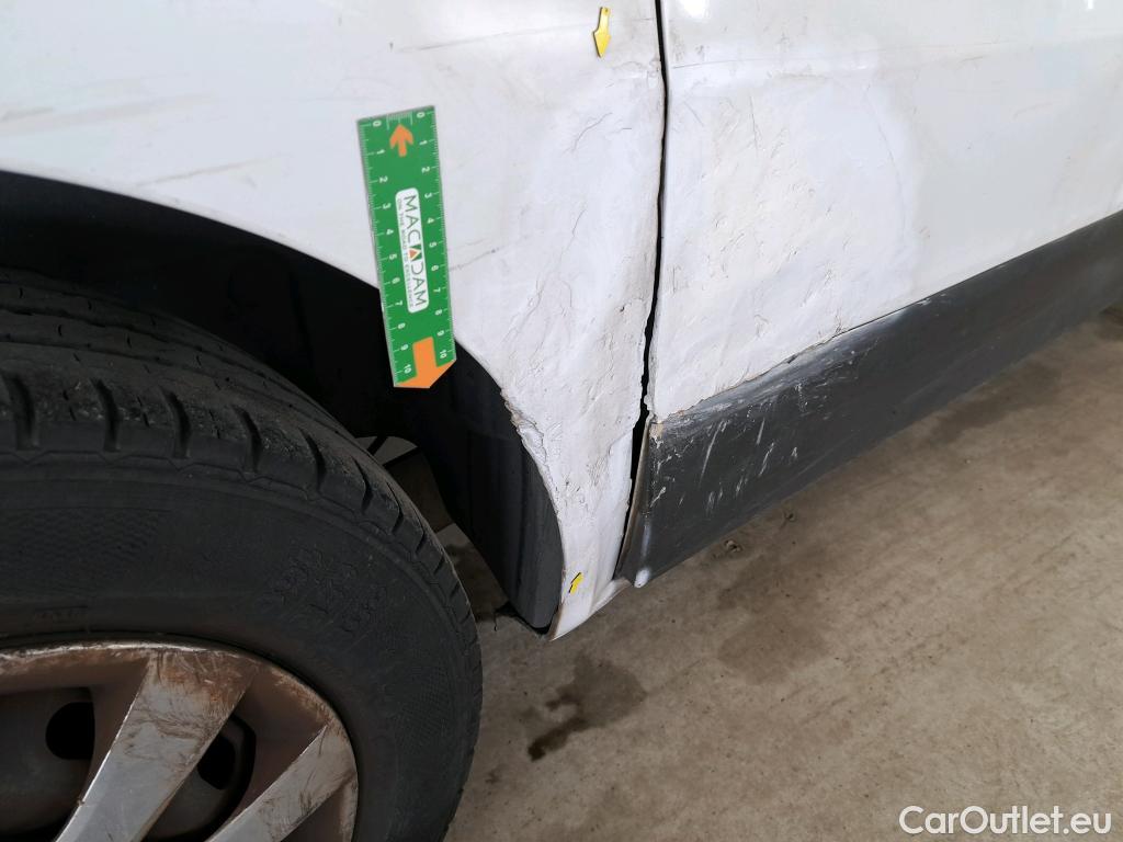  Renault  Trafic RENAULT  VU 4p VNA FG-GCF L1H1 1000 dCi 115 fourgon tôlé (V904) #28