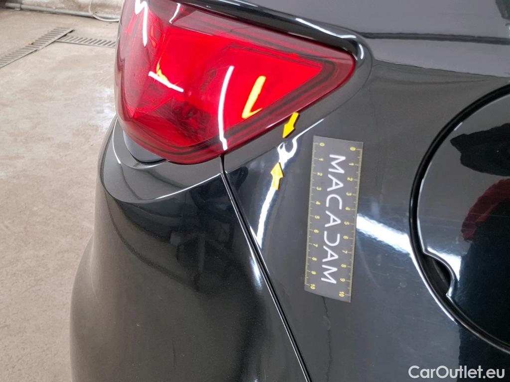  Renault  Clio  Société Réversible VU 5p Berline Business Réversible dCi 90 EDC / TRANSFO VP/VF #67