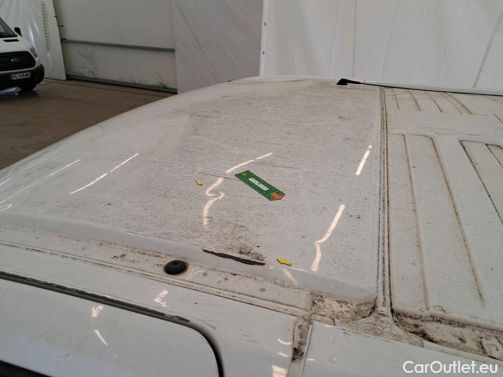  Renault  Trafic RENAULT  VU 4p VNA FG-GCF L1H1 1000 dCi 115 fourgon tôlé (V904) #88